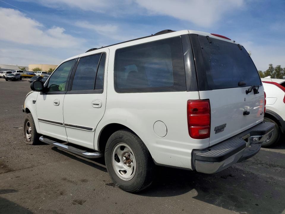 2000 Ford Expedition VIN 1FMRU1568YLB17992 COPART salvage auction — FRONT END, Nv - Salvage Title, sold $150 on 2026-07-29 (photo 2)