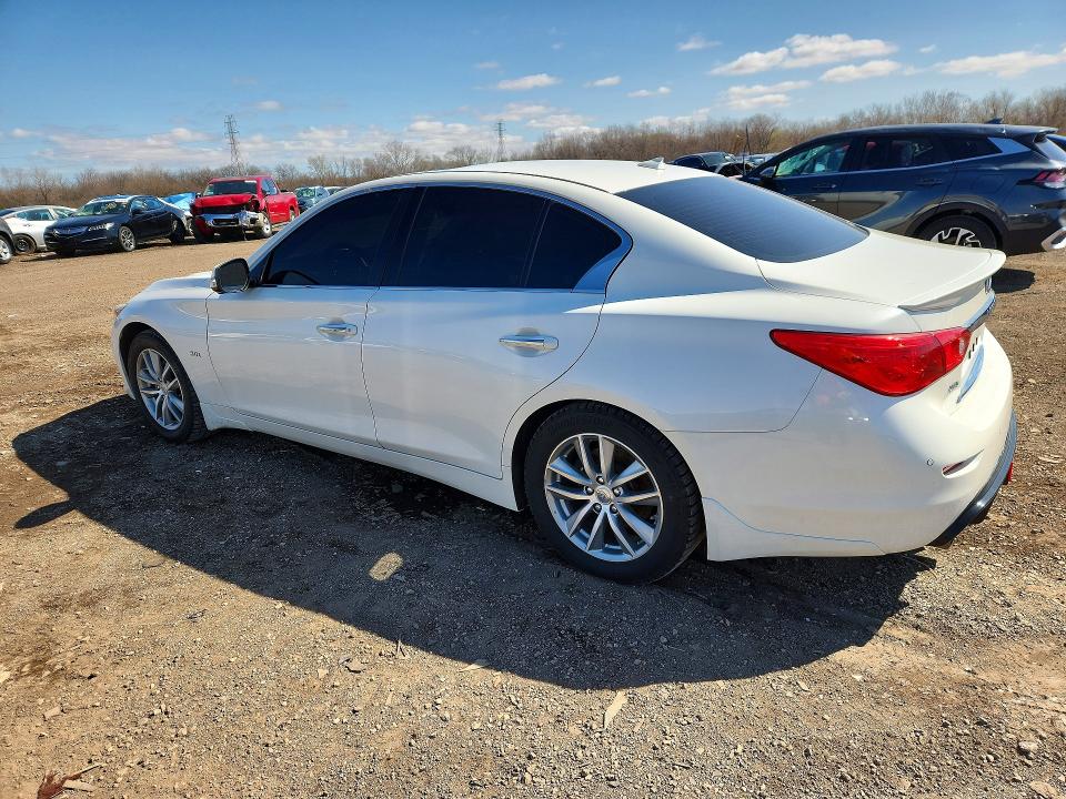 2016 Infiniti Q50 VIN JN1EV7AR5GM346628 COPART salvage auction — VANDALISM, IL - SALVAGE CERTIFICATE, sold $7,200 on 2026-07-29 (photo 2)