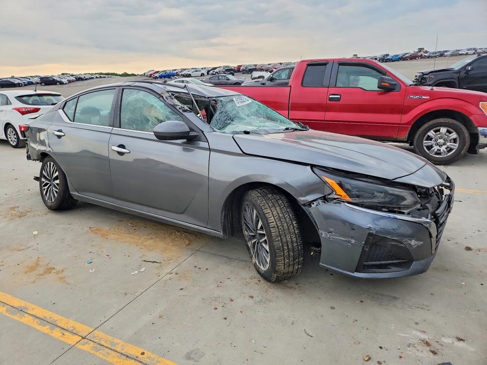 2023 Nissan Altima VIN 1N4BL4DV4PN305243 COPART salvage auction — FRONT END, Ky - Cert Of Title-Salvage, sold $1,250 on 2026-07-09 (photo 4)