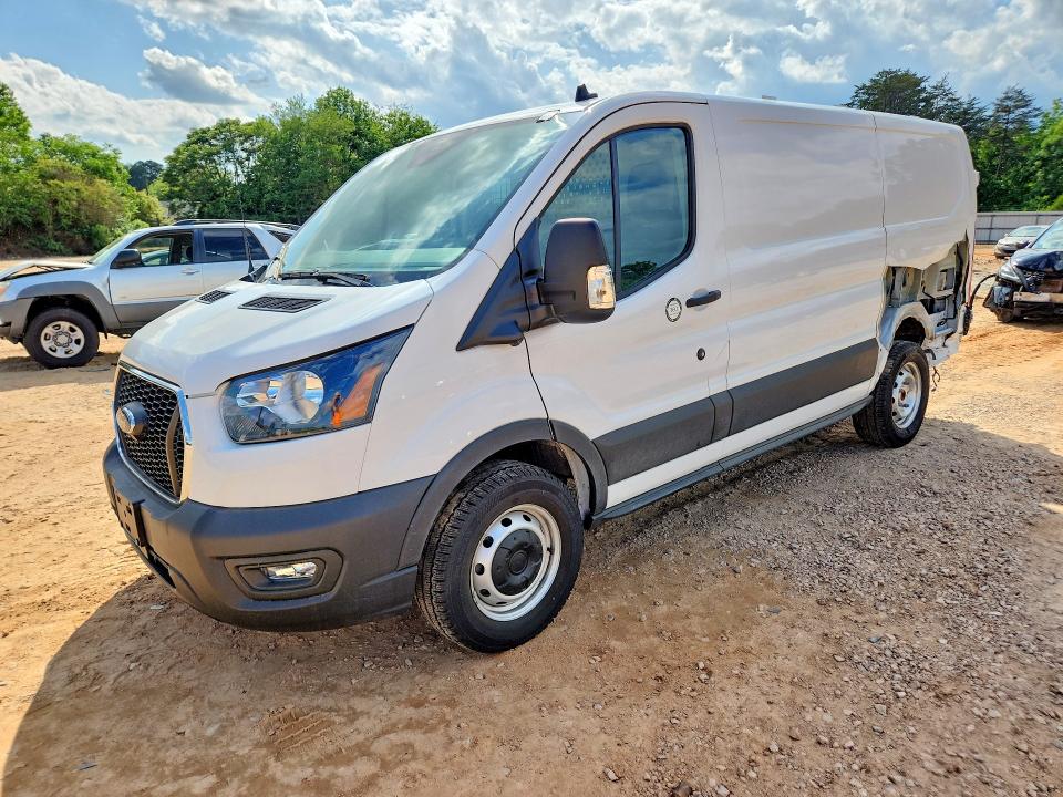 2025 Ford Transit VIN 1FTBR1Y84SKA18040 — COPART salvage auction photo