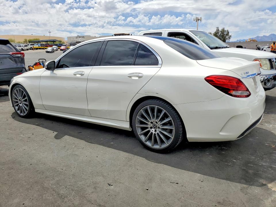 2017 Mercedes-benz C-klasse VIN 55SWF4JB7HU225026 COPART salvage auction — MINOR DENT/SCRATCHES, Nv - Certificate Of Title (P), sold $6,500 on 2026-07-02 (photo 2)