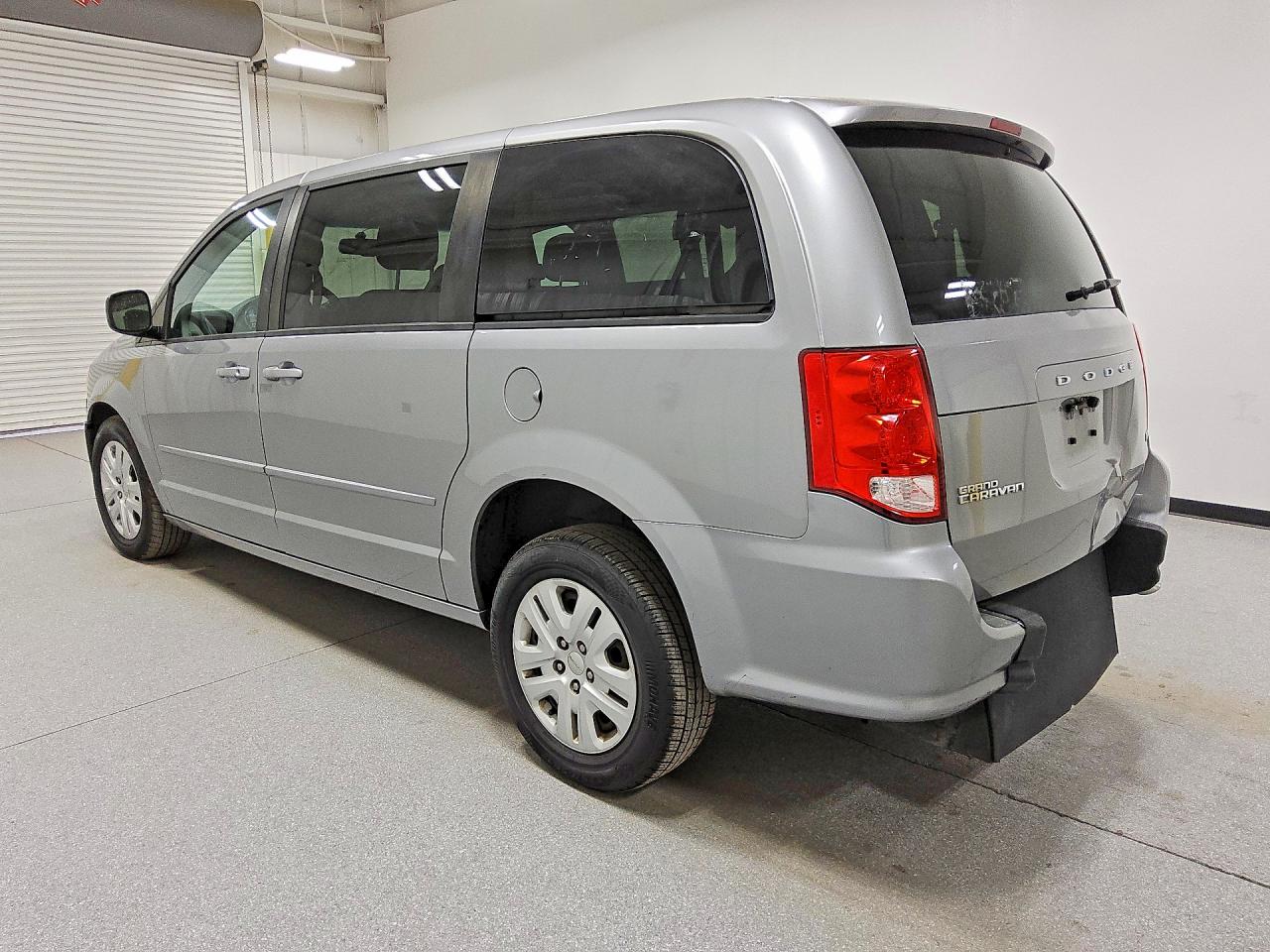 2016 Dodge Grand Caravan VIN 2C4RDGBG0GR106317 COPART salvage auction — Rear End, AZ - CERTIFICATE OF TITLE, sold $3,950 on 2026-06-30 (photo 2)