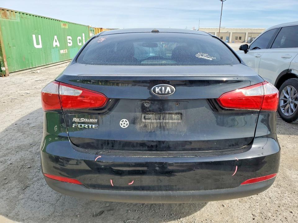 2016 Kia Forte VIN KNAFK4A60G5614779 COPART salvage auction — REAR END, Id - Salvage Certificate Of Title, sold $700 on 2026-07-10 (photo 6)