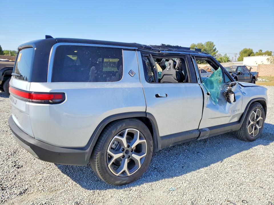 2024 Rivian VIN 7PDSGBBA7RN040588 COPART salvage auction — ROOF, Ca - Salvage Certificate, sold $14,000 on 2026-07-08 (photo 3)