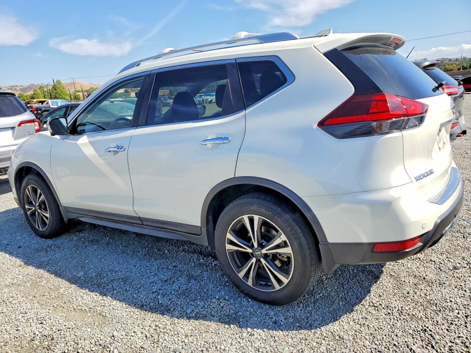 2020 Nissan Rogue VIN JN8AT2MV6LW109548 COPART salvage auction — MINOR DENT/SCRATCHES, CA - SALVAGE CERTIFICATE, sold $4,900 on 2026-07-08 (photo 2)