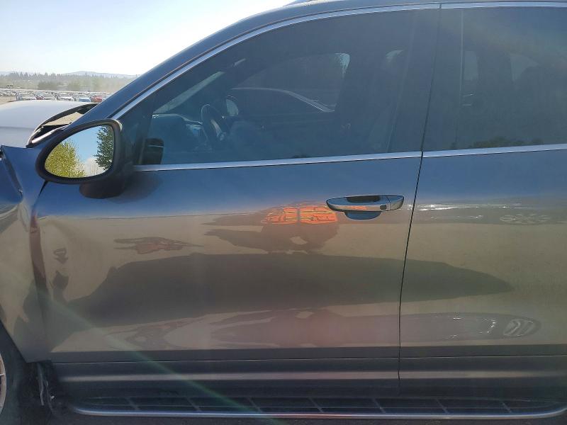 2014 Porsche Cayenne VIN WP1AA2A21ELA94732 COPART salvage auction — FRONT END, Wa - Bill Of Sale-Parts Only, sold $725 on 2026-07-20 (photo 7)