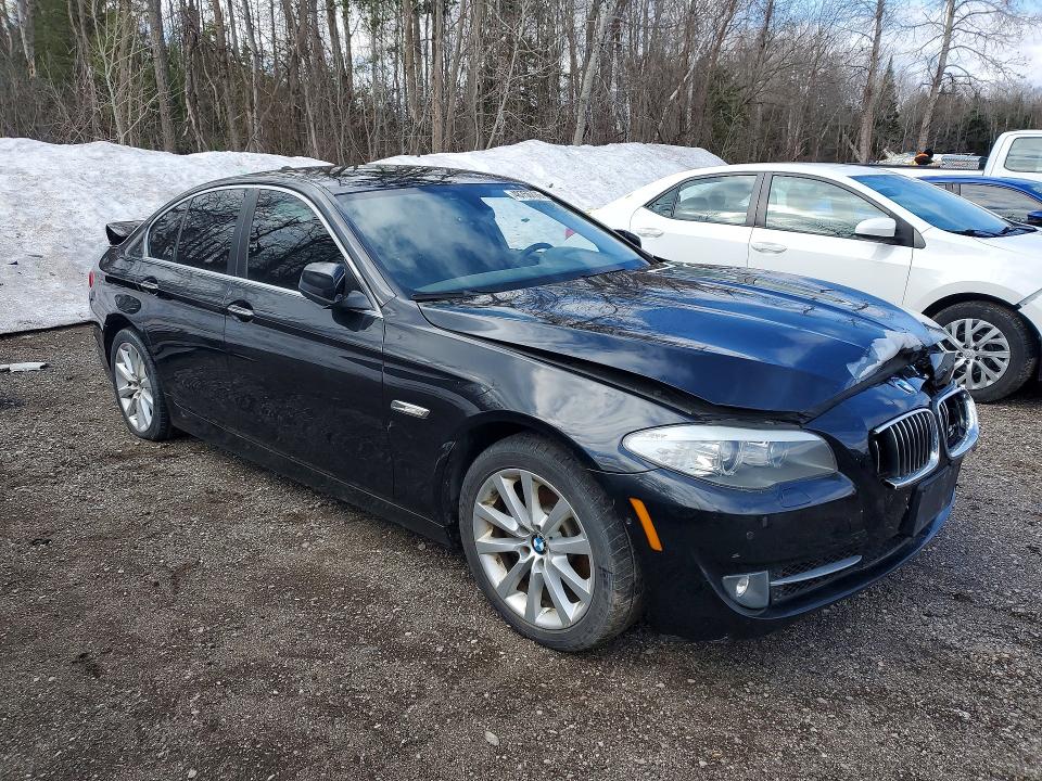 2013 BMW 5er VIN WBAXH5C5XDD115132 COPART salvage auction — REAR END, Salvage Title, sold $675 on 2026-08-04 (photo 4)