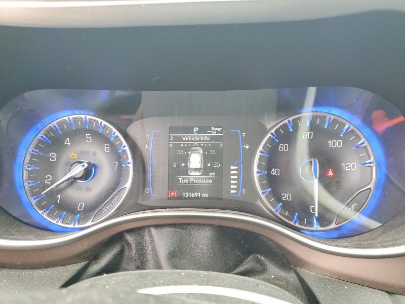 2019 Chrysler Pacifica VIN 2C4RC1BGXKR539930 COPART salvage auction — SIDE, Md - Cert Of Salvage > 75% Damage, sold $2,750 on 2026-07-02 (photo 9)