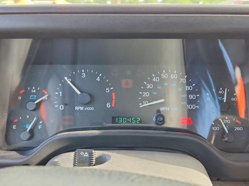 1998 Jeep Wrangler / VIN 1J4FY29P6WP783107 COPART salvage auction — NORMAL WEAR, TX - CERTIFICATE OF TITLE, sold $2,600 on 2026-07-09 (photo 9)