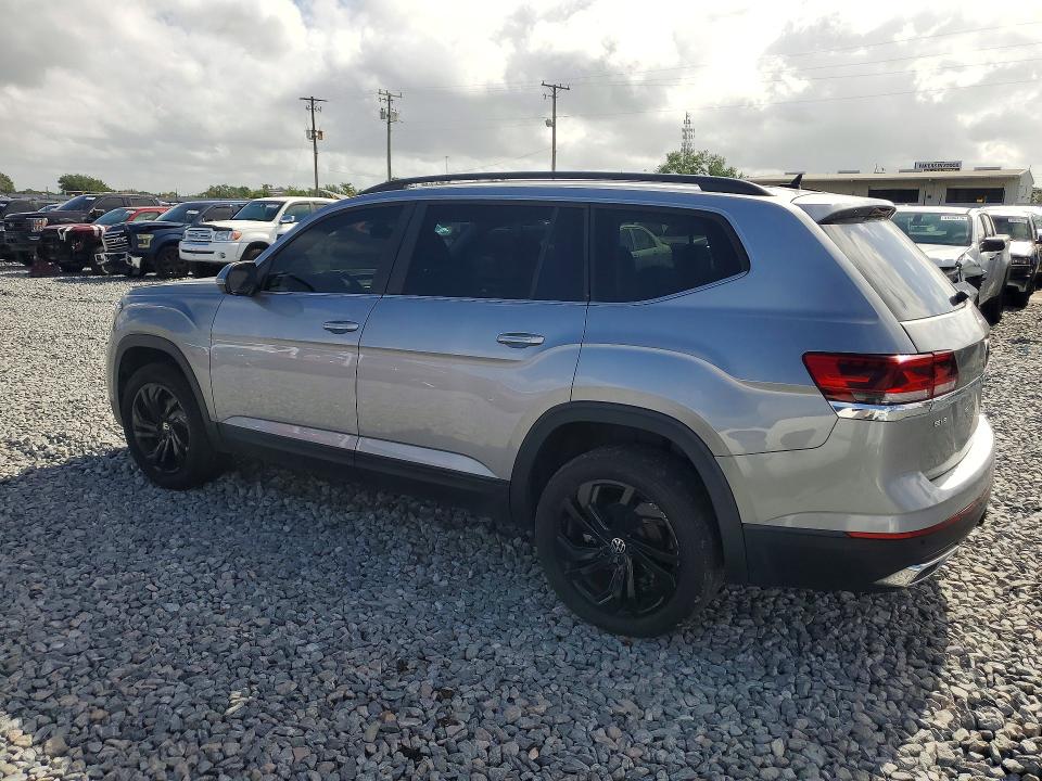 2022 Volkswagen Atlas VIN 1V2HR2CA9NC557616 COPART salvage auction — MINOR DENT/SCRATCHES, Fl - Certificate Of Title (P), sold $7,900 on 2026-07-28 (photo 2)