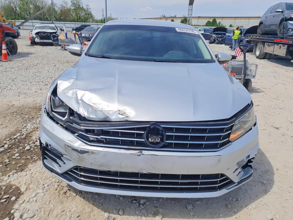2017 Volkswagen Passat VIN 1VWDT7A35HC017927 COPART salvage auction — FRONT END, Oh - Certificate Of Title, sold $1,650 on 2026-07-02 (photo 5)