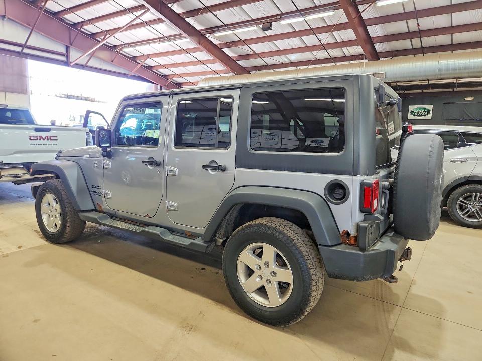 2013 Jeep Wrangler unlimited VIN 1C4BJWDGXDL699433 COPART salvage auction — MINOR DENT/SCRATCHES, Vt - Certificate Of Title, sold $5,900 on 2026-07-02 (photo 2)