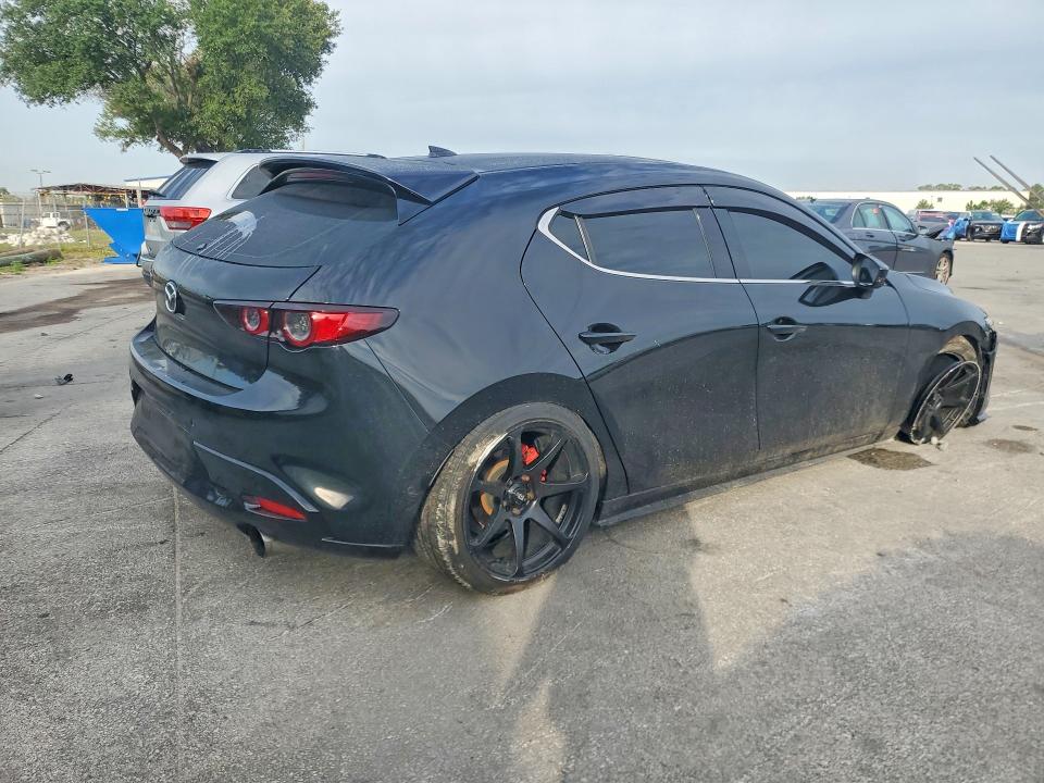 2021 Mazda 3 VIN JM1BPBNY4M1400898 COPART salvage auction — UNDERCARRIAGE, Salvage Title, sold $3,150 on 2026-07-16 (photo 3)