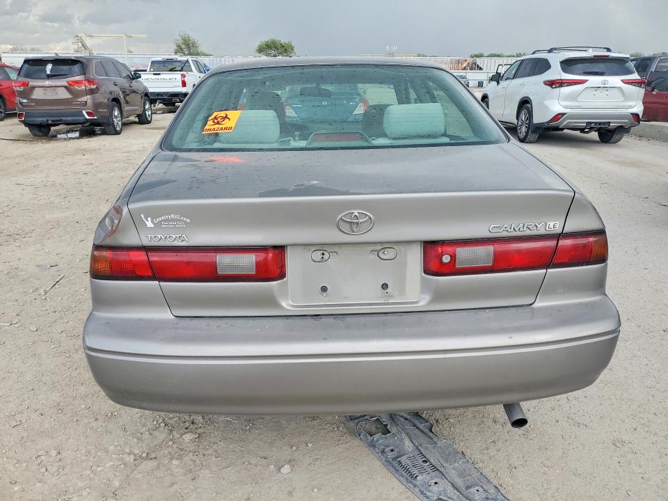 1999 Toyota Camry VIN 4T1BG22K7XU507667 COPART salvage auction — FRONT END, KS - CERT OF TITLE-SALVAGE, sold $425 on 2026-07-09 (photo 6)