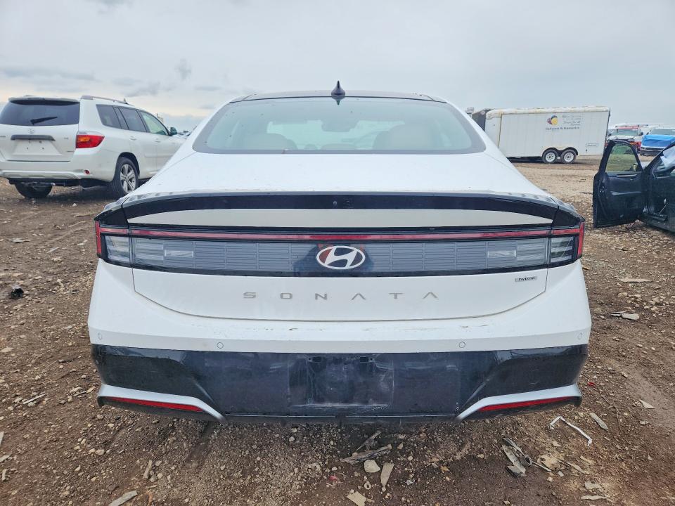 2025 Hyundai Sonata hybrid VIN KMHL54JJ2SA126429 COPART salvage auction — FRONT END, Il - Salvage Certificate, sold $11,100 on 2026-07-15 (photo 6)