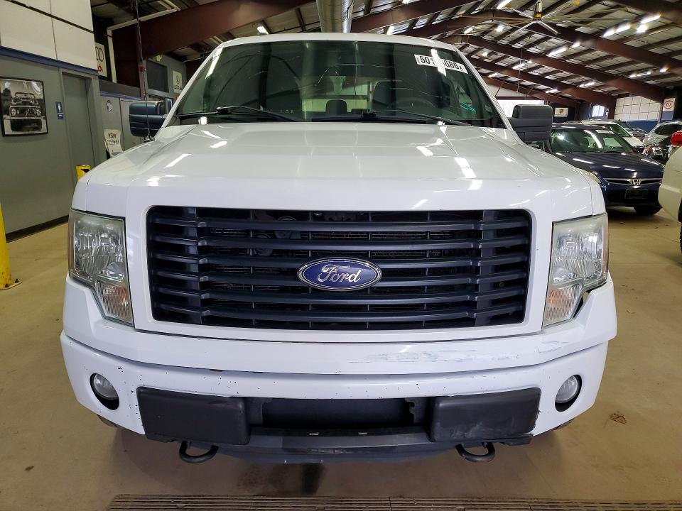 2014 Ford F-150 lightning VIN 1FTFW1EF2EFD13129 COPART salvage auction — MINOR DENT/SCRATCHES, Ma - Certificate Of Title, sold $3,200 on 2026-07-03 (photo 5)