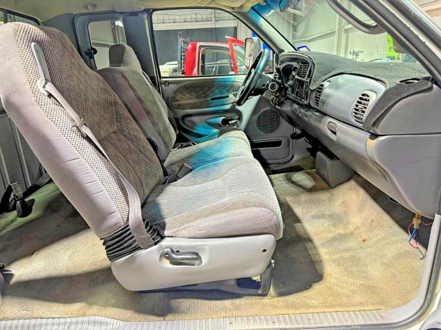 1998 Dodge Ram 2500 VIN 1B7KC236XWJ248013 COPART salvage auction — MINOR DENT/SCRATCHES, Tx - Certificate Of Title (P), sold $11,700 on 2026-07-10 (photo 5)
