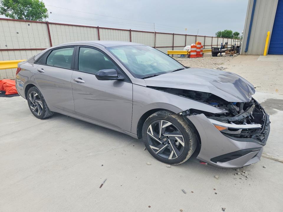 2025 Hyundai VIN KMHLM4DG4SU937845 COPART salvage auction — FRONT END, Tx - Certificate Of Title, sold $6,100 on 2026-07-28 (photo 4)