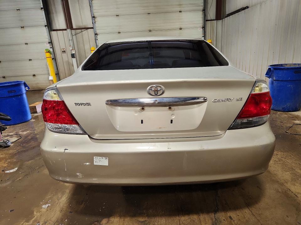 2005 Toyota Camry VIN 4T1BE32K95U381904 COPART salvage auction — FRONT END, Pa - Certificate Of Salvage, sold $475 on 2026-07-02 (photo 6)