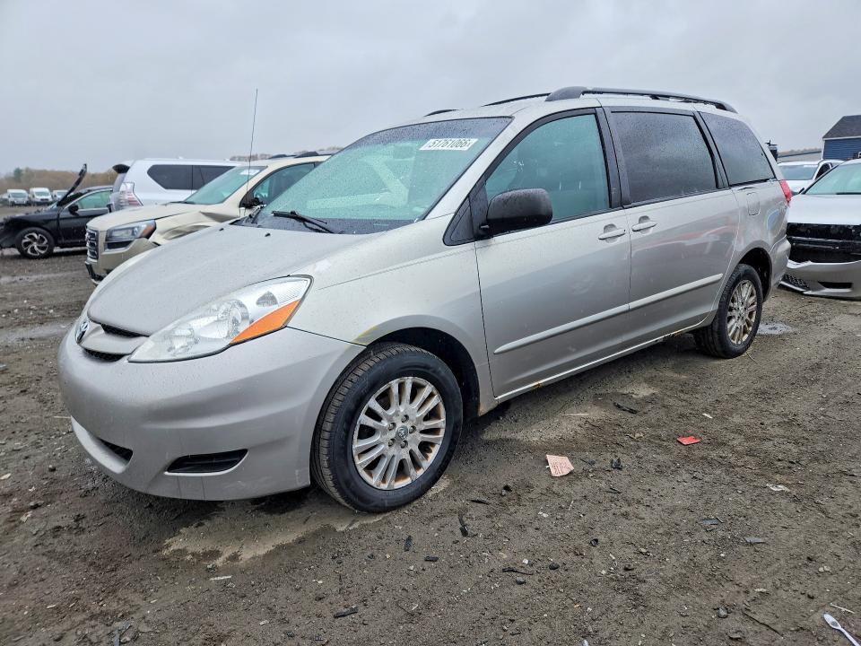 2010 Toyota Sienna VIN 5TDJK4CC3AS032290 COPART salvage auction — MINOR DENT/SCRATCHES, Ma - Certificate Of Title (P), sold $3,100 on 2026-07-08 (photo 1)