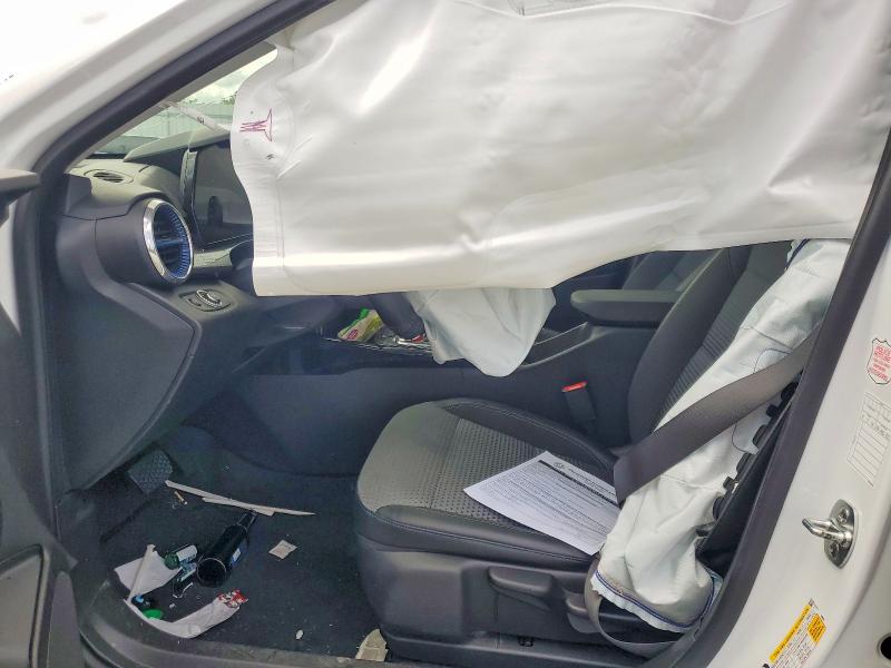 2025 Chevrolet Trax VIN KL77LHEP7SC243636 COPART salvage auction — FRONT END, Tx - Salvage Vehicle Title, sold $450 on 2026-07-13 (photo 7)