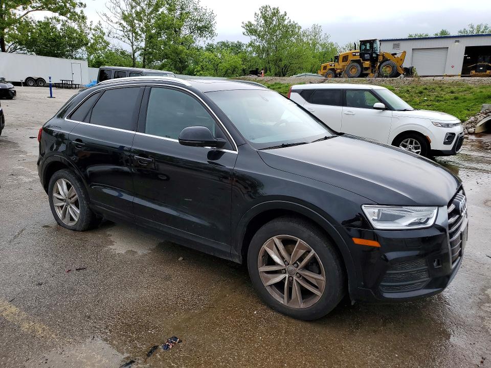 2017 Audi Q3 VIN WA1JCCFS0HR000636 COPART salvage auction — FRONT END, Il - Certificate Of Title, sold $1,800 on 2026-07-16 (photo 4)