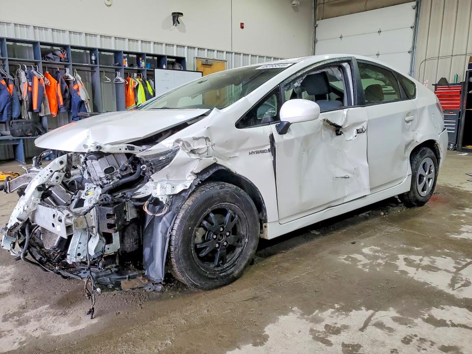 2015 Toyota Prius VIN JTDKN3DU7F0397398 COPART salvage auction — FRONT END, Nh - Cert Of Title-Salvage, sold $950 on 2026-07-07 (photo 1)