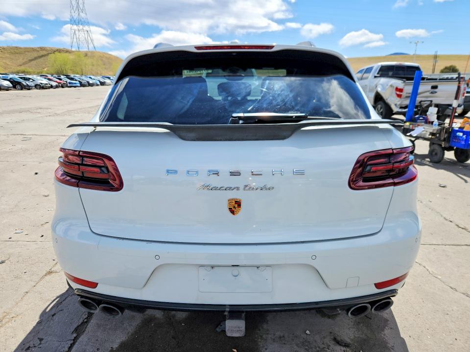 2017 Porsche Macan VIN WP1AF2A54HLB60822 COPART salvage auction — FRONT END, Co - Public - Salvage Title, sold $5,800 on 2026-08-10 (photo 6)