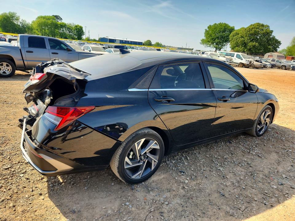 2025 Hyundai Elantra VIN KMHLS4DG2SU902758 COPART salvage auction — REAR END, Al - Cert Of Title-Salvage Title, sold $5,700 on 2026-07-22 (photo 3)