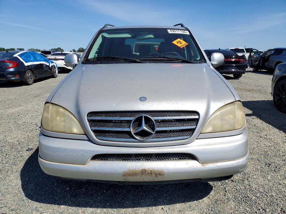 2000 Mercedes-benz Ml-class VIN 4JGAB72E8YA194018 COPART salvage auction — MINOR DENT/SCRATCHES, Ca - Dis/Dlr/Exp Only Clean Title, sold $150 on 2026-07-02 (photo 5)