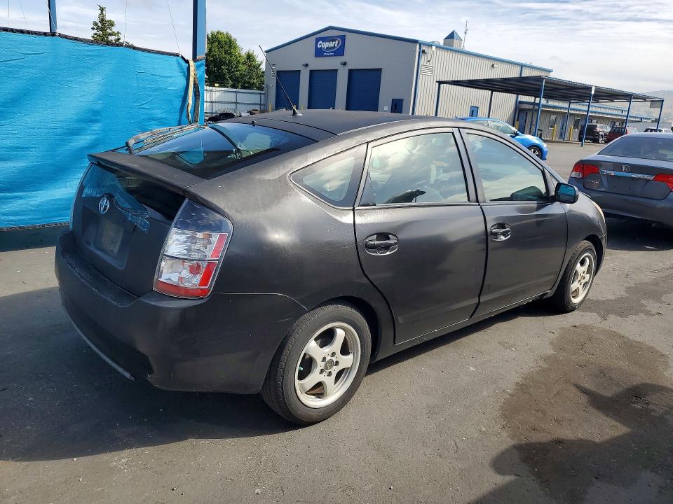 2004 Toyota Prius VIN JTDKB20U440056515 COPART salvage auction — BURN, Ca - Non-Repairable Vehicle Cert, sold $525 on 2026-07-16 (photo 3)