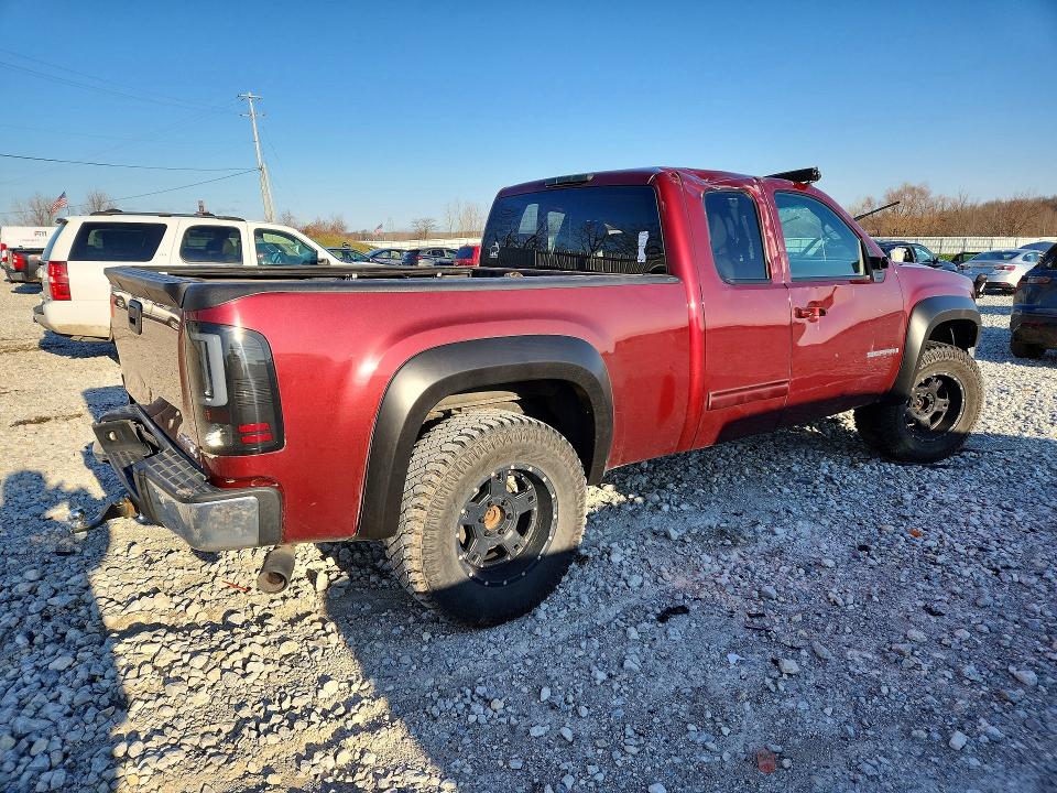 2008 Gmc SIERRA VIN 1GTEK19058Z315439 COPART salvage auction — ROLLOVER, MI - CERTIFICATE OF TITLE, sold $250 on 2026-07-09 (photo 3)