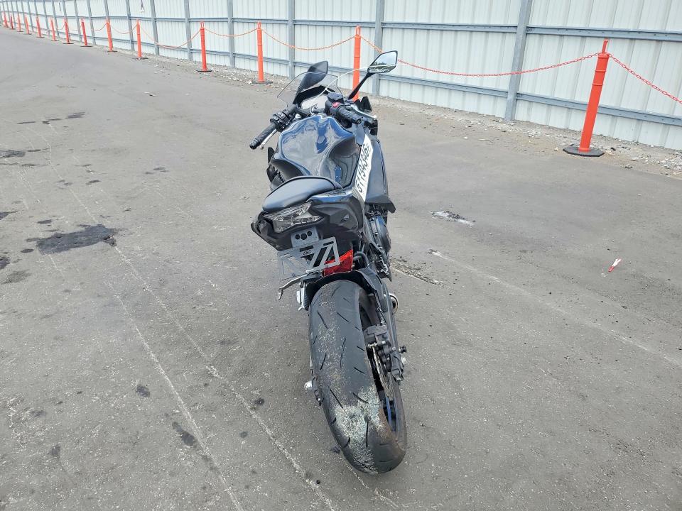 2025 Kawasaki Ex VIN ML5EXER19SDAF6646 COPART salvage auction — FRONT END, Fl - Cert Of Title Slvg Rebuildable, sold $550 on 2026-07-16 (photo 4)
