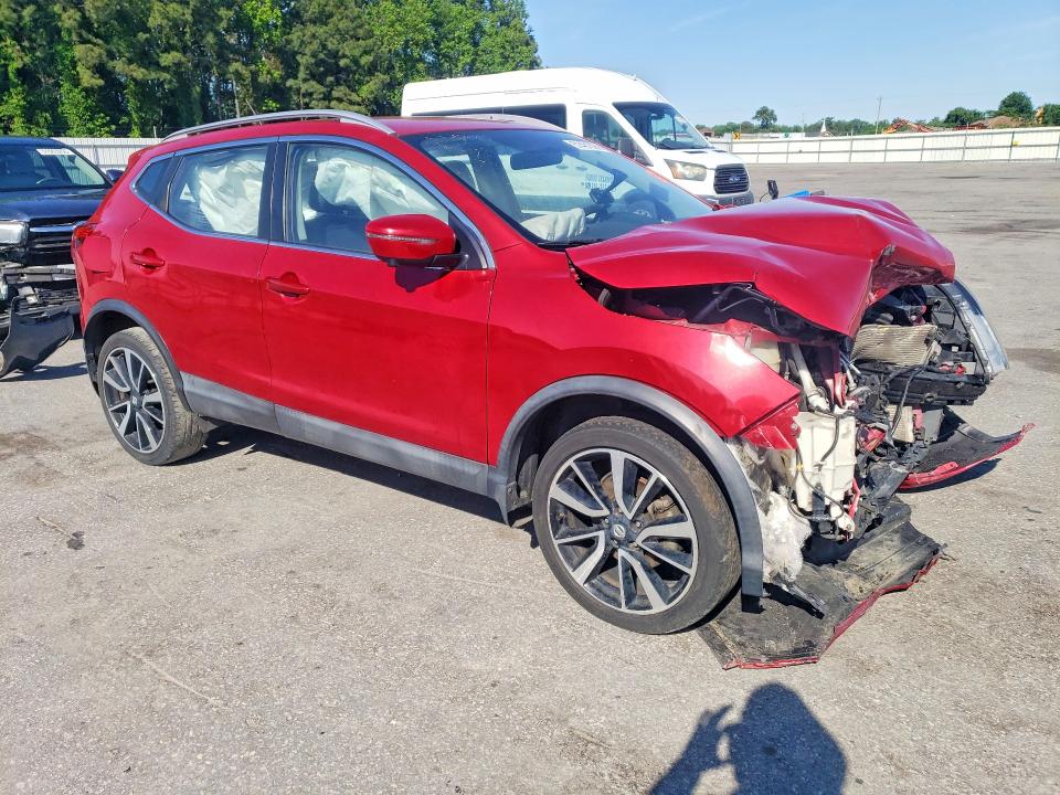 2017 Nissan Rogue VIN JN1BJ1CP8HW024479 COPART salvage auction — FRONT END, NC - SALVAGE CERTIFICATE OF TITLE, sold $550 on 2026-07-02 (photo 4)