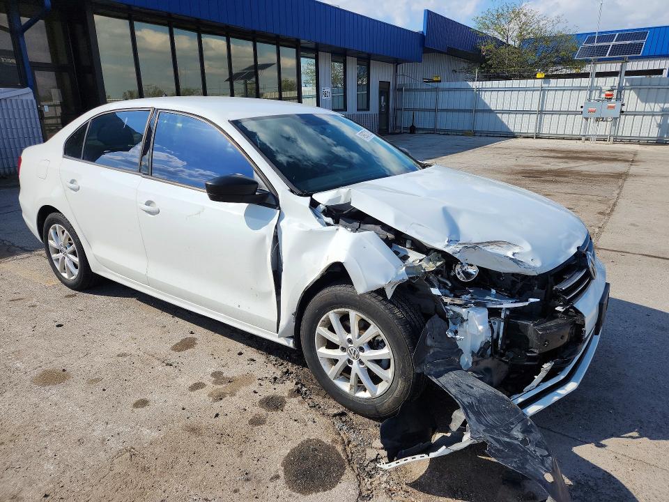 2015 Volkswagen Jetta VIN 3VWD17AJ4FM413878 COPART salvage auction — FRONT END, In - Certificate Of Title, sold $875 on 2026-07-03 (photo 4)
