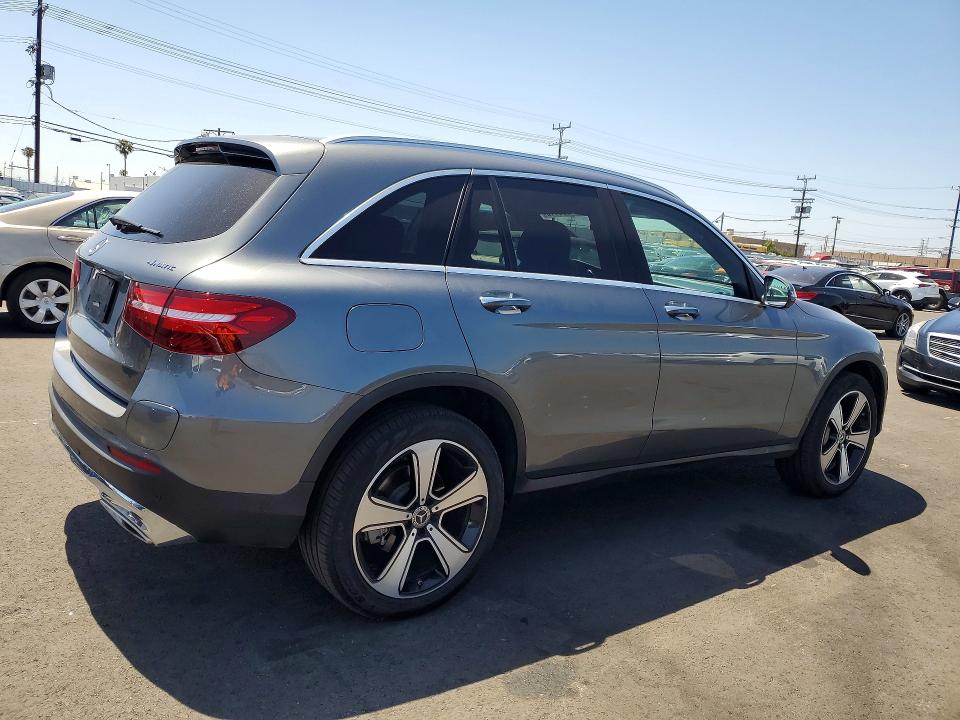 2019 Mercedes-benz Glc VIN WDC0G5EB6KF565642 COPART salvage auction — UNDERCARRIAGE, Salvage Title, sold $7,200 on 2026-08-05 (photo 3)
