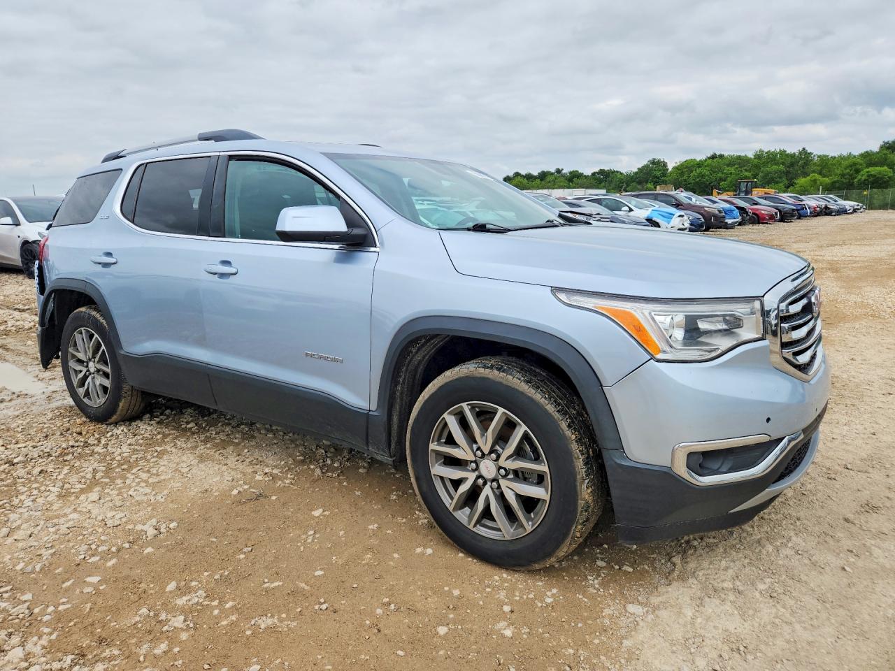 2017 GMC Acadia VIN 1GKKNLLS2HZ298068 COPART salvage auction — Rear End, TX - SALVAGE VEHICLE TITLE, sold $3,750 on 2026-06-25 (photo 4)