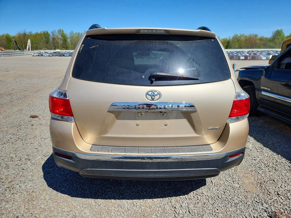 2012 Toyota Highlander VIN 5TDBK3EH8CS147591 COPART salvage auction — FRONT END, Salvage Title, sold $525 on 2026-07-24 (photo 6)