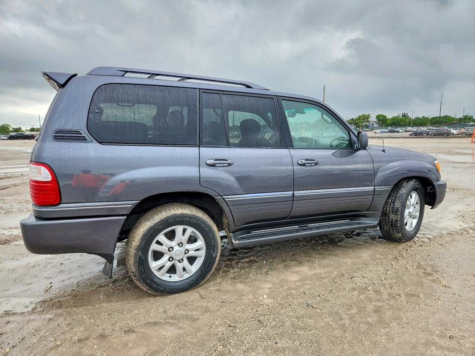 2004 Lexus Lx 470 VIN JTJHT00W943547090 COPART salvage auction — REAR END, Fl - Certificate Of Title (P), sold $11,400 on 2026-07-07 (photo 3)