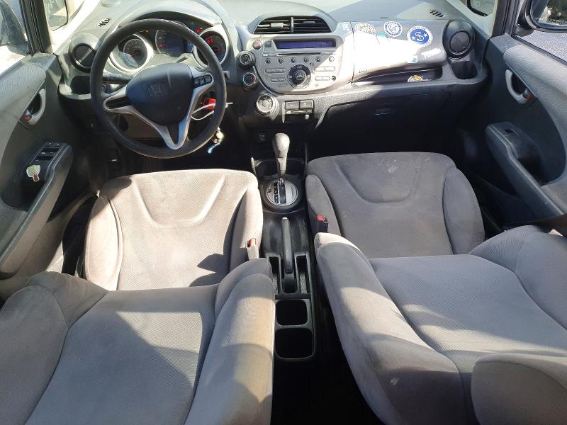 2013 Honda Fit VIN JHMGE8H37DC025803 COPART salvage auction — REAR END, Fl - Cert Of Title Slvg Rebuildable, sold $450 on 2026-07-15 (photo 8)
