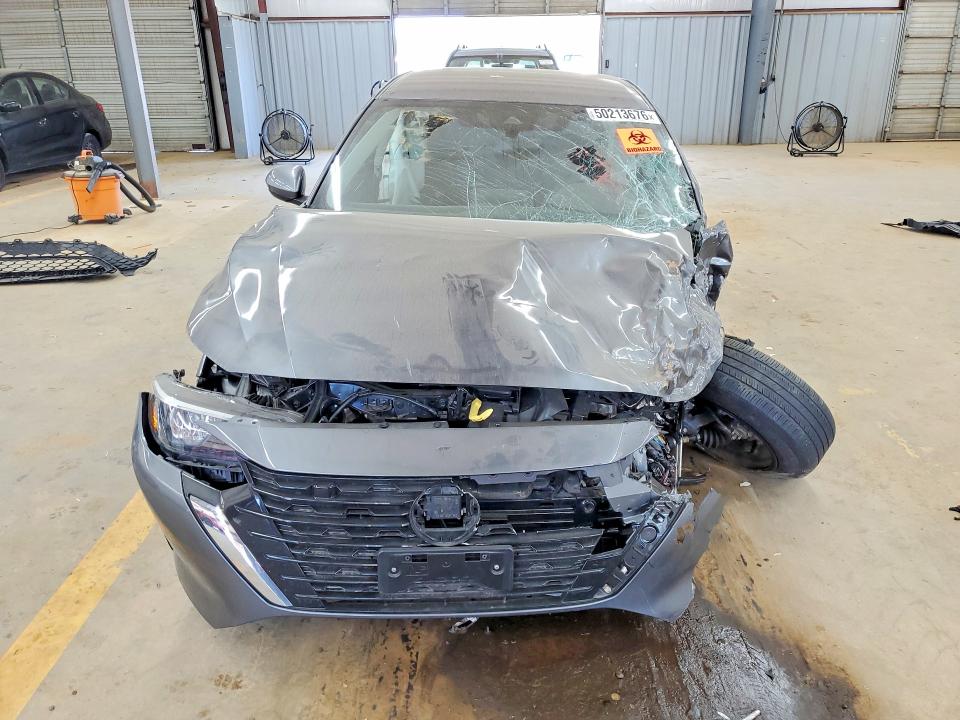 2025 Nissan Sentra VIN 3N1AB8CV3SY289584 COPART salvage auction — FRONT END, Fl - Dlr Only Cert Of Destruction, sold $2,250 on 2026-07-02 (photo 5)