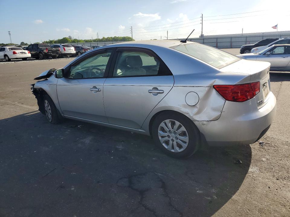 2013 Kia Forte VIN KNAFU4A23D5718475 COPART salvage auction — FRONT END, Salvage Title, sold $425 on 2026-07-15 (photo 2)