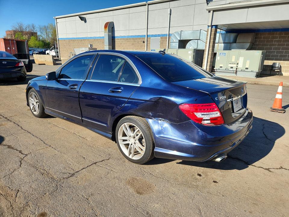 2014 Mercedes-benz C-klasse VIN WDDGF8AB1EA907682 COPART salvage auction — REAR END, Ct - Cert Of Title-Salvage, sold $1,700 on 2026-07-10 (photo 2)