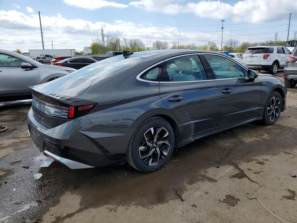 2024 Hyundai Sonata VIN KMHL64JA3RA410675 COPART salvage auction — FRONT END, Fl - Cert Of Title Slvg Rebuildable, sold $7,700 on 2026-07-28 (photo 3)