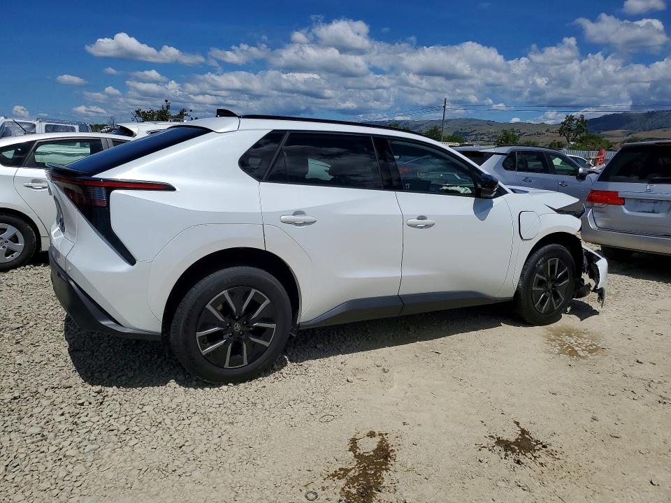 2026 Toyota Bz4x VIN JTMBFAEB4TA002274 COPART salvage auction — FRONT END, CA - SALVAGE CERTIFICATE, sold $8,700 on 2026-07-02 (photo 3)