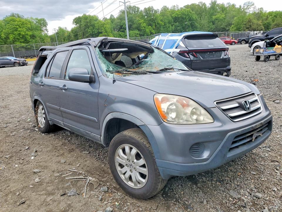 2005 Honda Cr-v VIN JHLRD78945C057916 COPART salvage auction — ALL OVER, Md - Cert Of Salvage > 75% Damage, sold $650 on 2026-07-10 (photo 4)