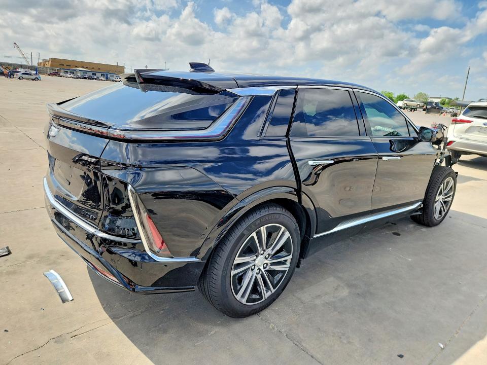 2026 Cadillac Lyriq VIN 1GYKPRRK8TZ300103 COPART salvage auction — FRONT END, Tx - Certificate Of Title, sold $16,200 on 2026-08-13 (photo 3)