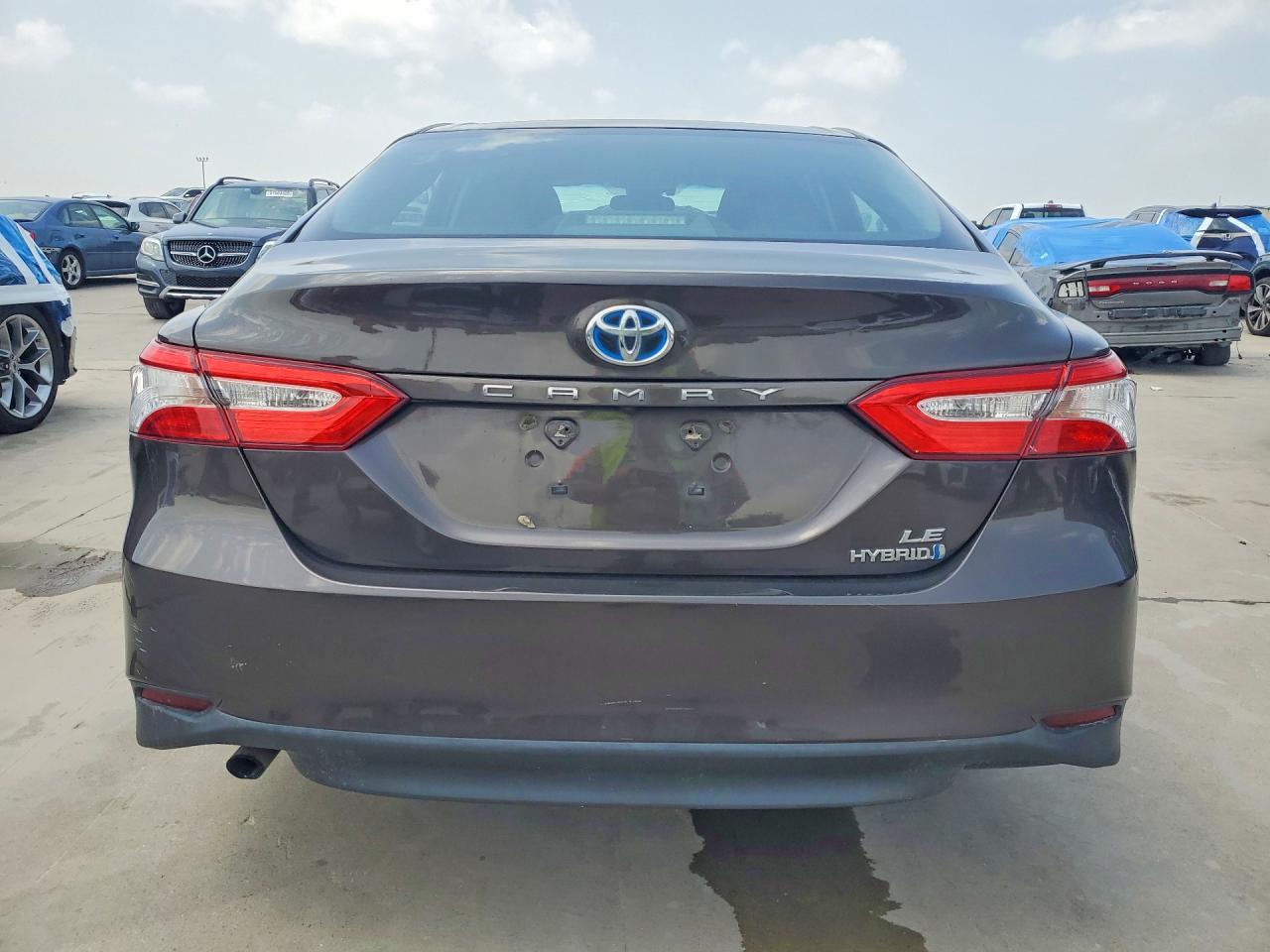 2018 Toyota Camry VIN 4T1B31HK0JU502993 COPART salvage auction — Front End, TX - CERTIFICATE OF TITLE (P), sold $4,450 on 2026-07-08 (photo 6)