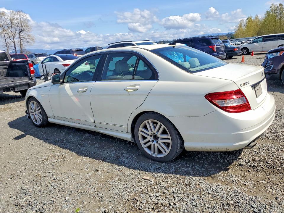 2009 Mercedes-benz C class VIN WDDGF81XX9R061894 COPART salvage auction — FRONT END, WA - VEHICLE CERT OF OWNERSHIP-TITL, sold $300 on 2026-07-27 (photo 2)
