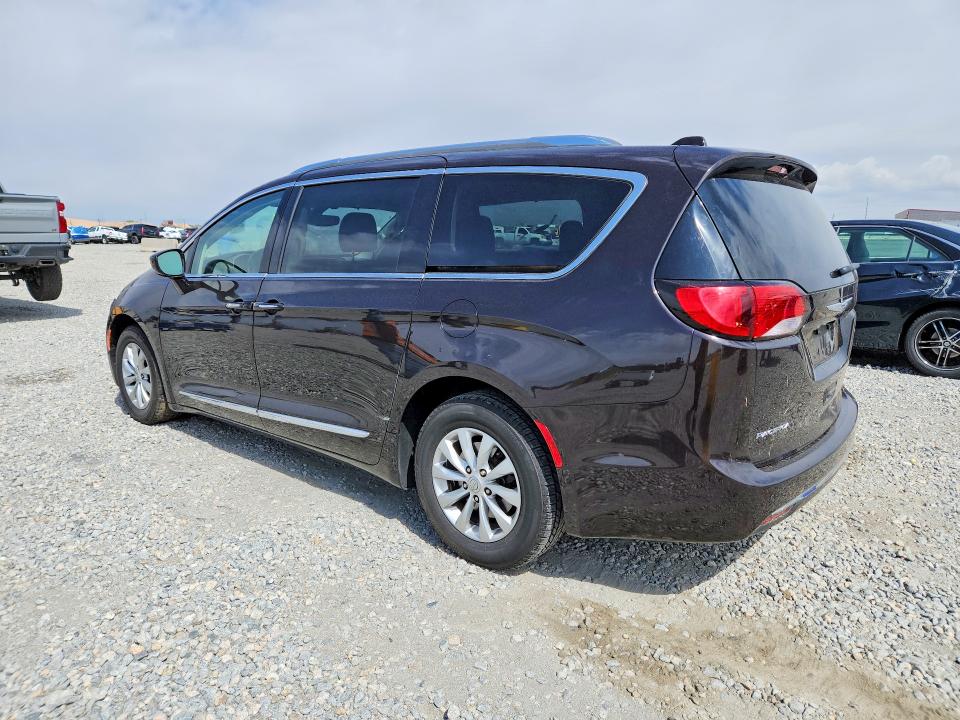 2018 Chrysler Pacifica VIN 2C4RC1BG5JR123458 COPART salvage auction — FRONT END, Salvage Title, sold $2,450 on 2026-07-16 (photo 2)
